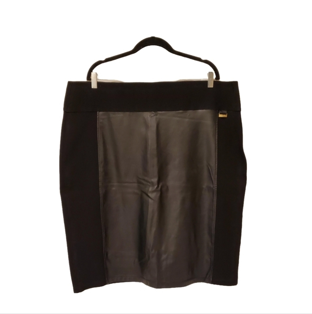 Calvin Klein Gorgeous Plus Size Faux Leather Skirt Size 2X
